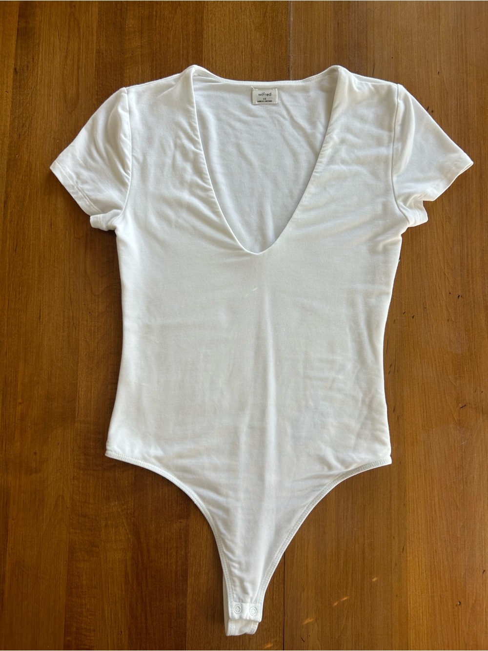 Wilfred White Deep V Short Sleeve Bodysuit